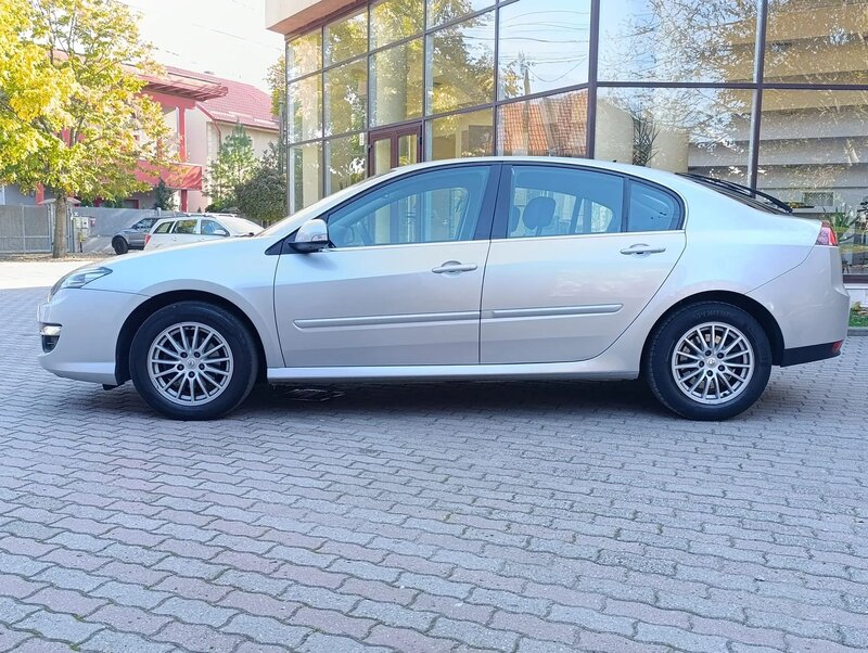 Renault Laguna