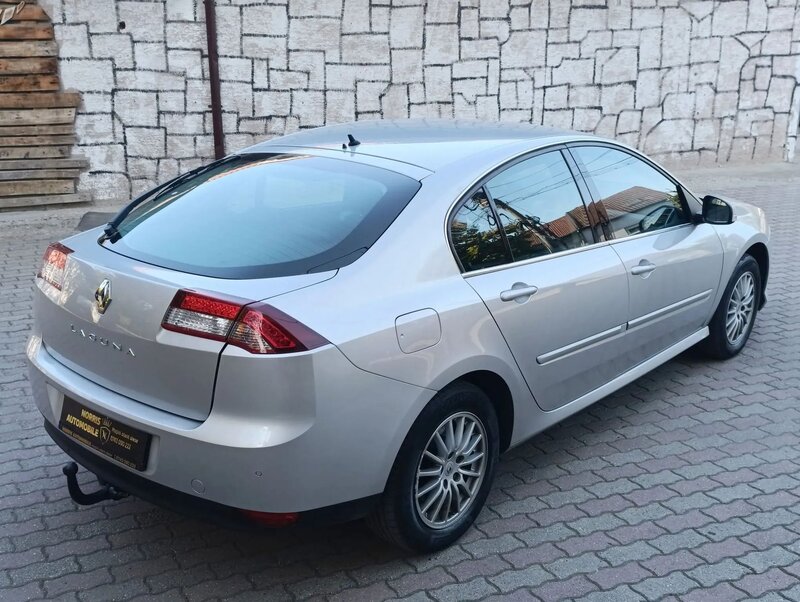 Renault Laguna